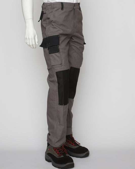 PANTALON MULTIPOCHES GRIS